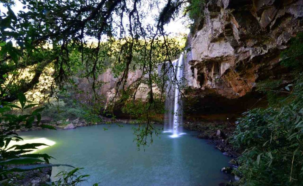 Cascatas e balneários, em Sapiranga