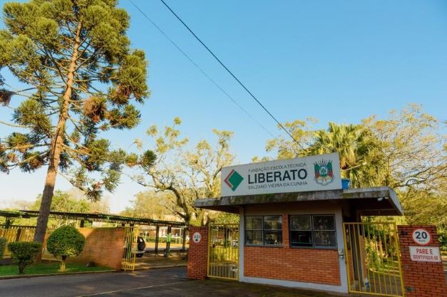 Fundação Escola Técnica Liberato Salzano Vieira da Cunha. em Novo Hamburgo (Foto: educacao.rs.gov.br)