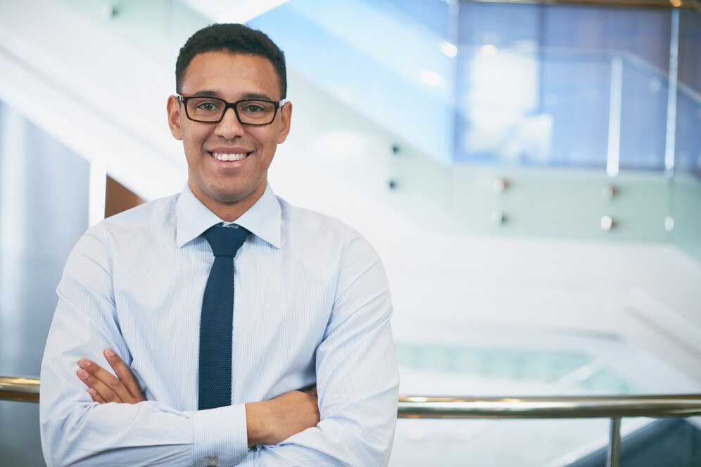Contratar um concierge de condomínio é uma boa ideia? Descubra hoje!