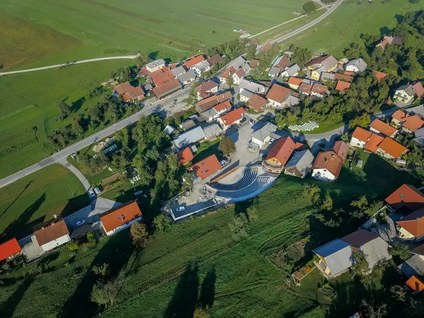 Você já pensou em viver em um condomínio fazenda?