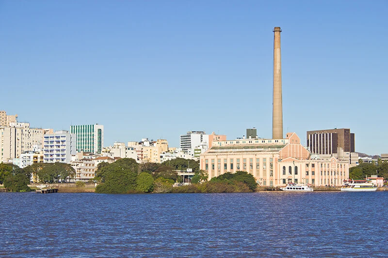 Quer morar perto da faculdade? Veja os bairros que você deve escolher em Porto Alegre