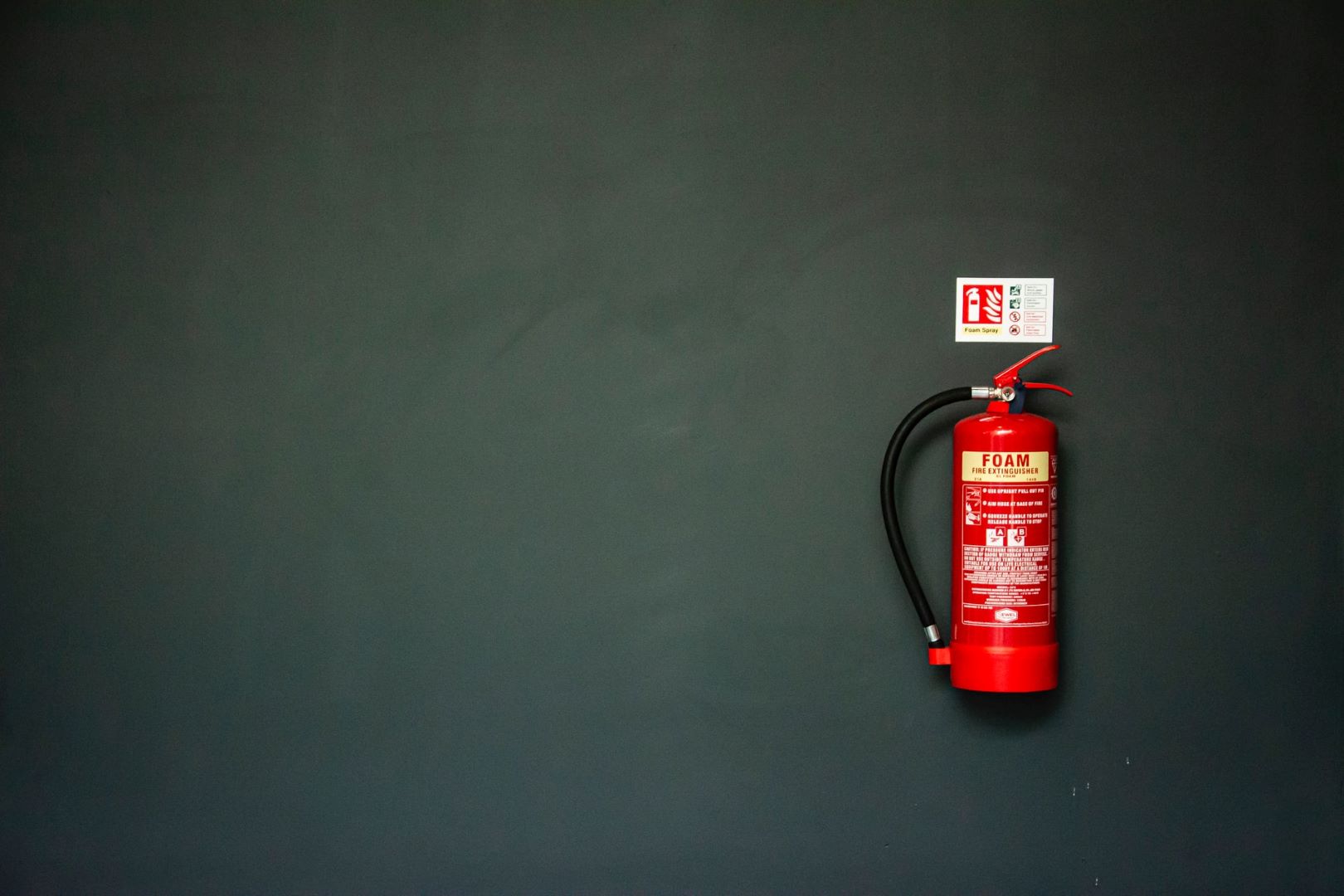 Prevenção e combate a incêndio deve ser tema continuamente em alta para síndicos