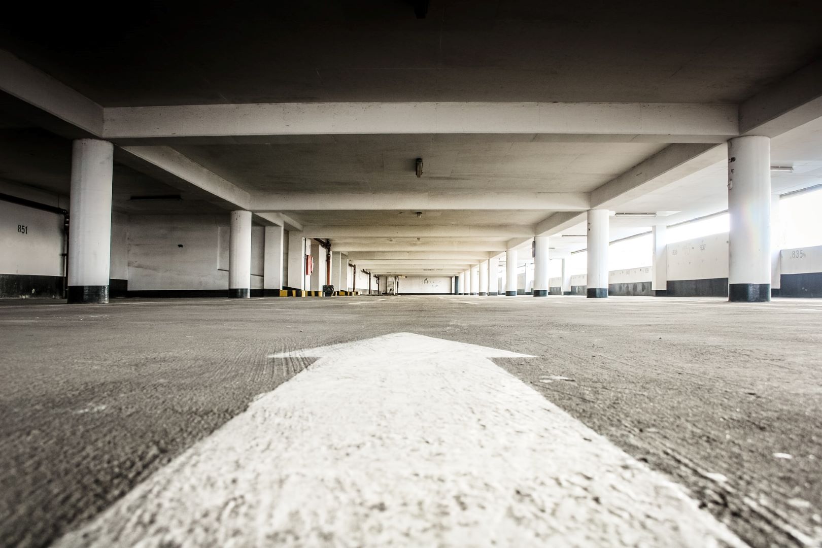 Entenda as regras do uso das vagas de garagem em condomínio