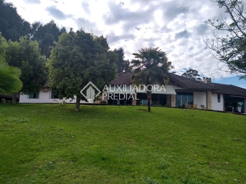 https://www.auxiliadorapredial.com.br/images/vendas/imoveis/259419/i68Wm41P3f62i_2594195ae4763ea94db.jpg