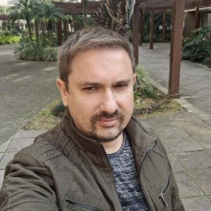 Foto do corretor Lúcio Martins