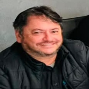 Foto do corretor Valdomiro Souza