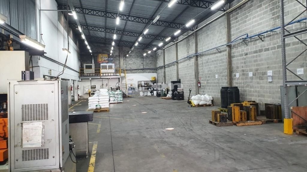 Depósito-Galpão, 660 m² - Foto 1