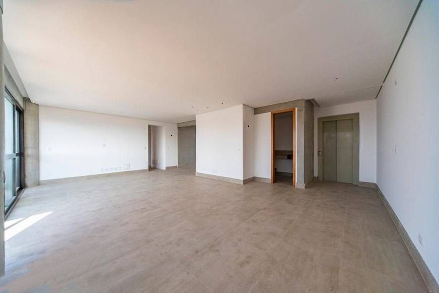 Apartamento, 3 quartos, 155 m² - Foto 1