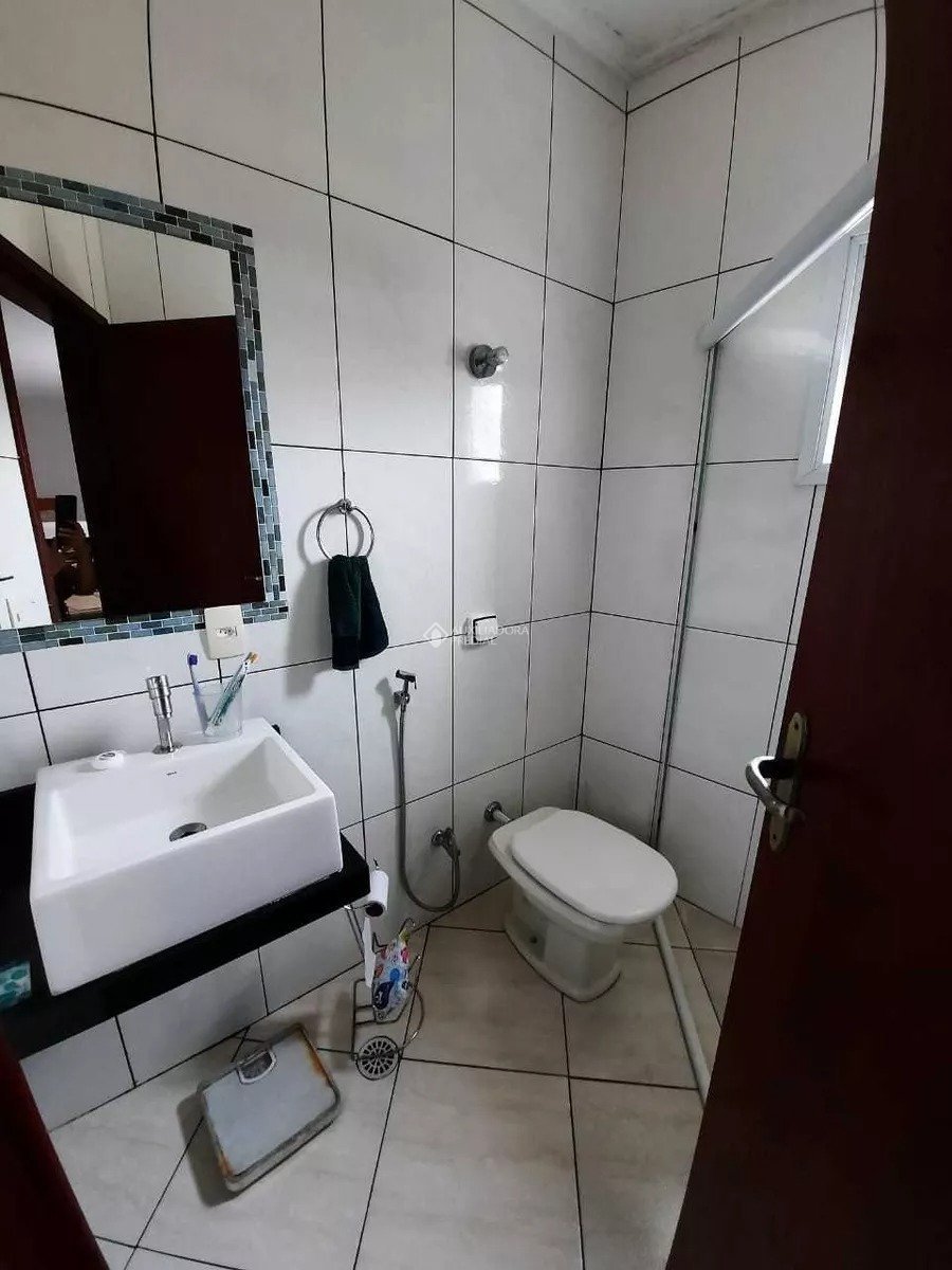 Casa, 3 quartos, 252 m² - Foto 13