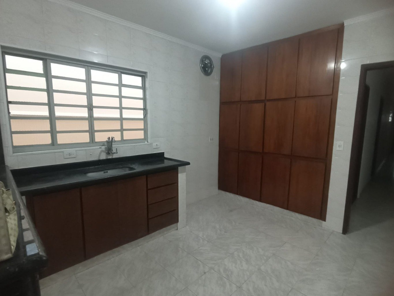 Casa, 2 quartos, 204 m² - Foto 47