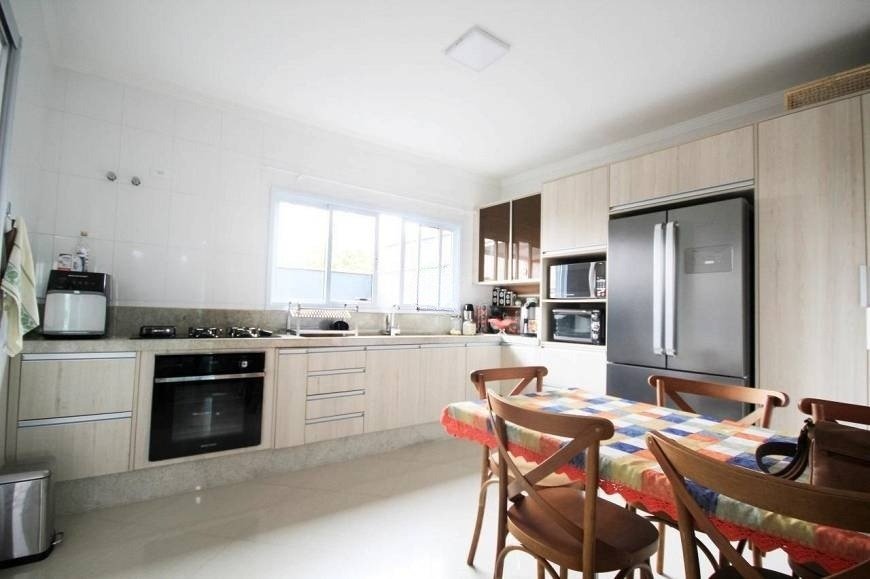 Casa, 3 quartos, 222 m² - Foto 4