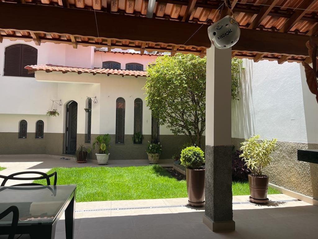 Casa, 4 quartos, 410 m² - Foto 2