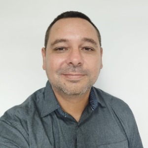 Foto do corretor Otávio Neves